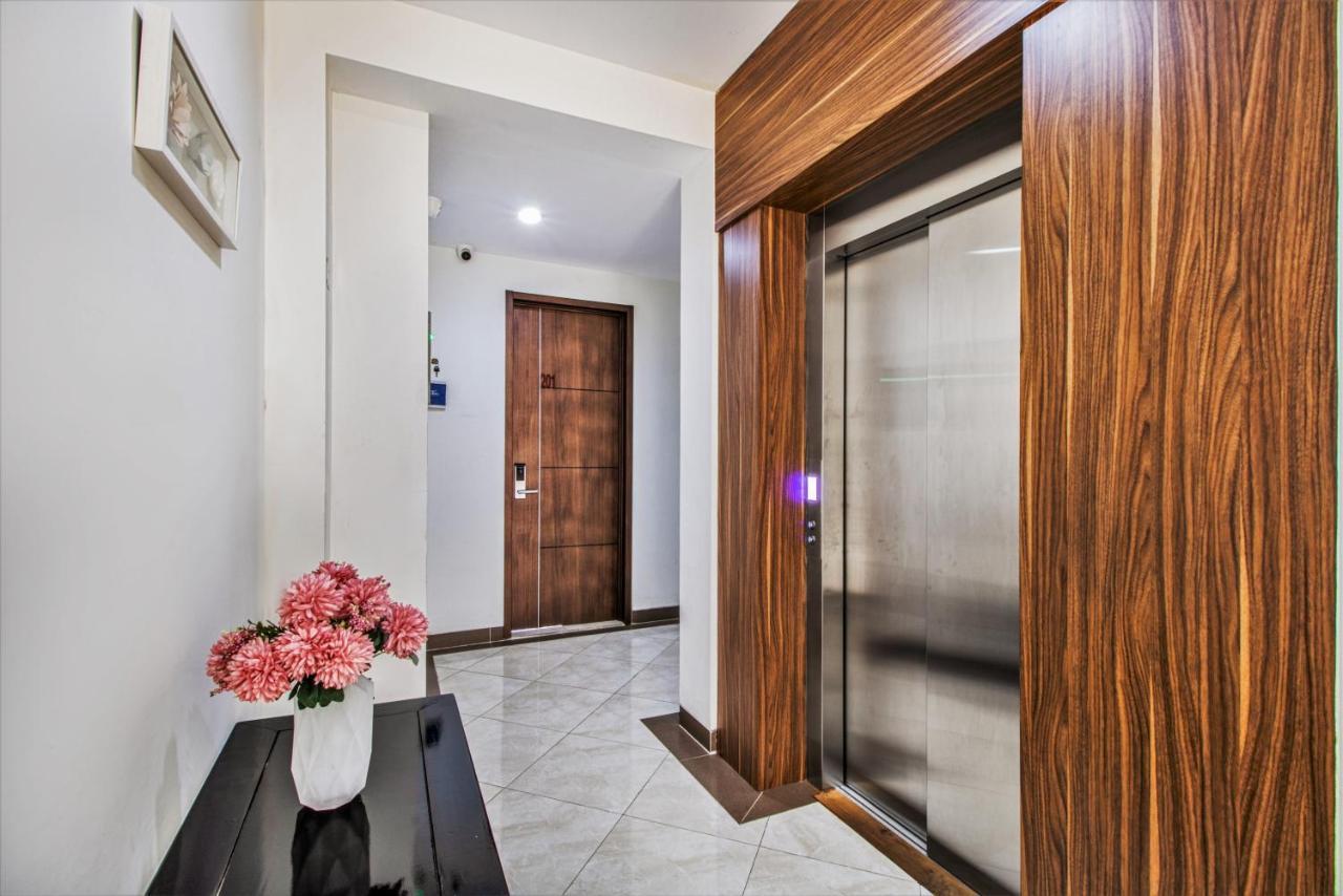 D'Padmaya Residence Jakarta Extérieur photo