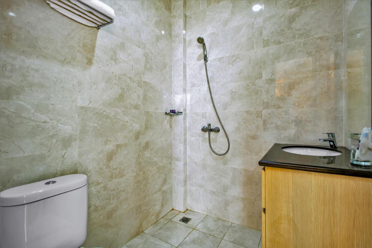 D'Padmaya Residence Jakarta Extérieur photo